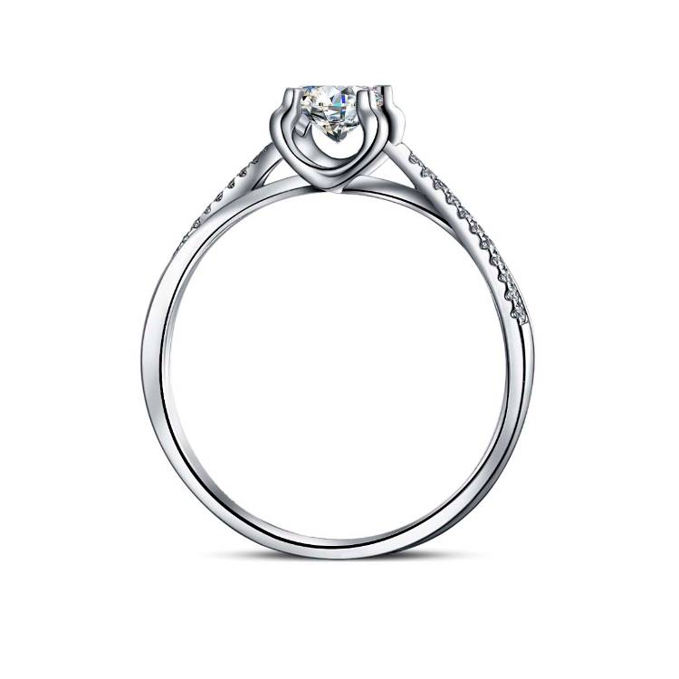 Twist Single Row Micro-Pavé Tiger Claw setting Diamond Engagement Ring